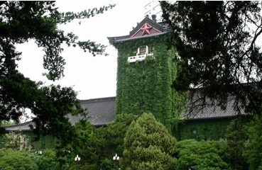 南京大学